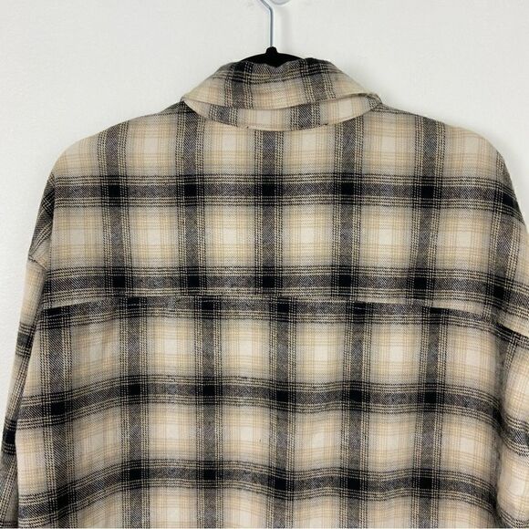 Blu Pepper Cream & Black Plaid Shacket CabinCore Fall Boho Flannel Comfy Size S - Picture 10 of 11
